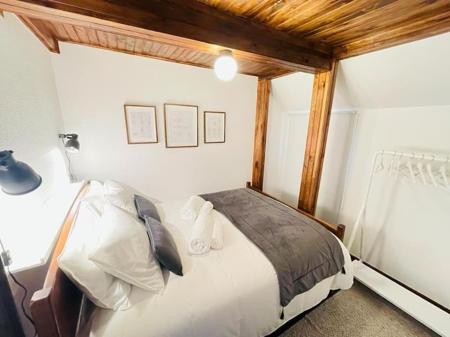Cortes do Meio Juniper Star House - Penhas Da Saude,Serra Estrela מראה חיצוני תמונה